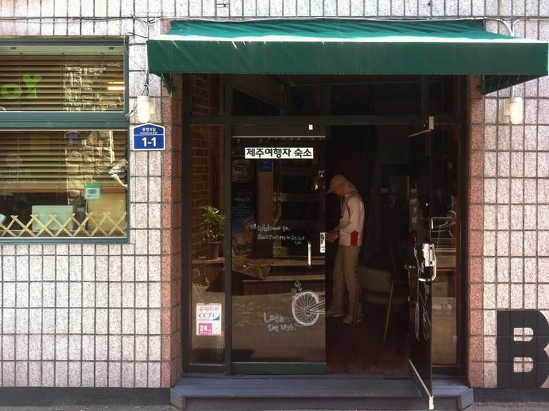 Backpackers In Jeju City Center 外观 照片