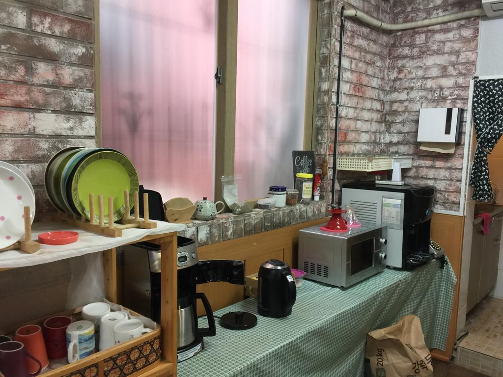 Backpackers In Jeju City Center 外观 照片
