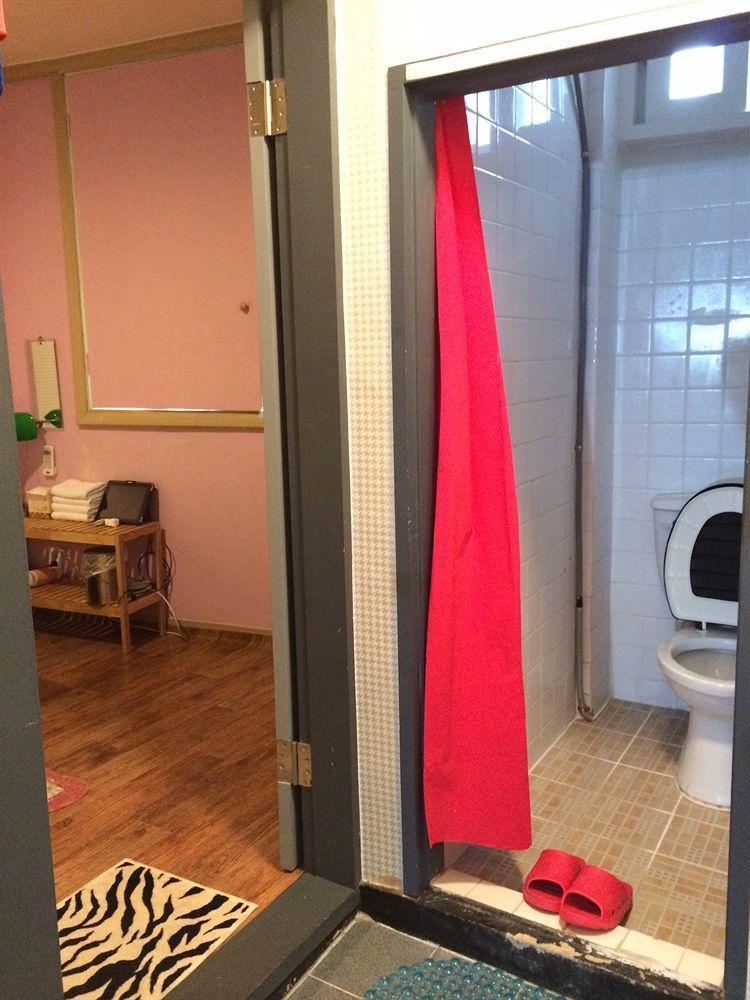 Backpackers In Jeju City Center 外观 照片