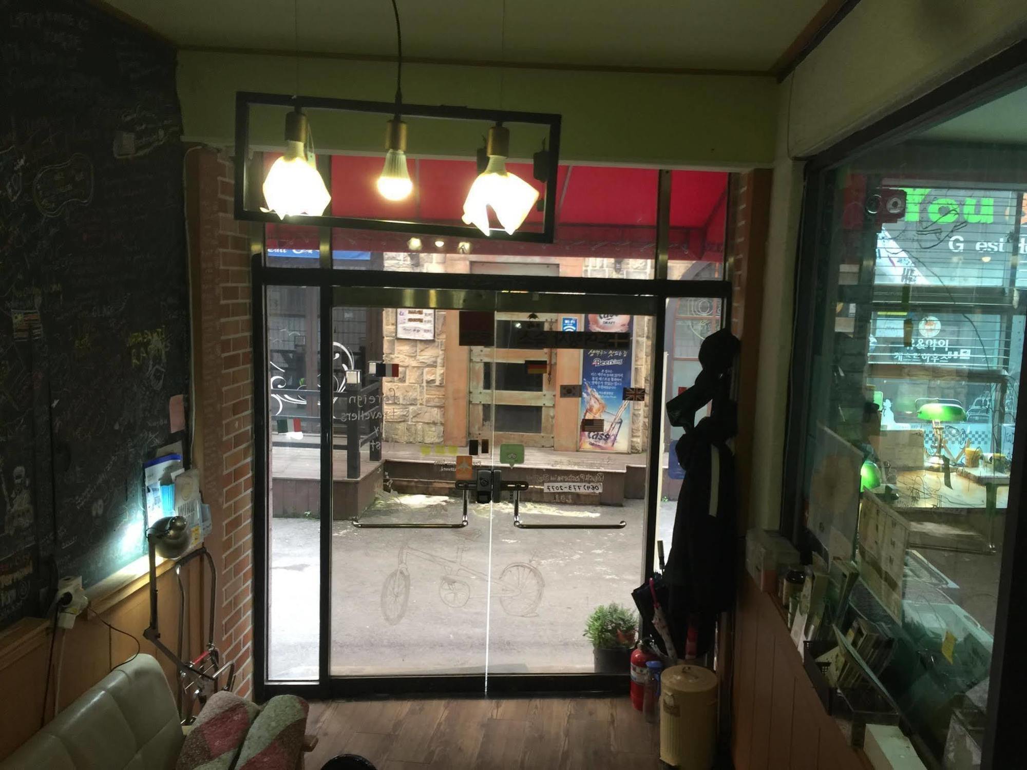 Backpackers In Jeju City Center 外观 照片