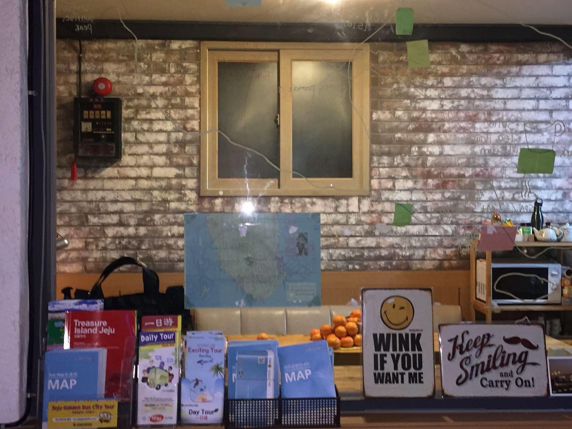 Backpackers In Jeju City Center 外观 照片